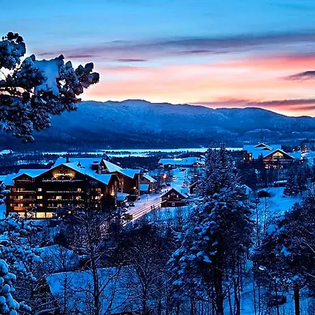 Szálloda Highland 4*