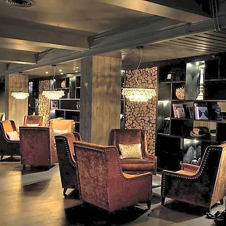 Highland Szálloda 4*
