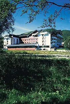 Hotel Highland 4*
